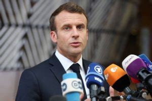 M­a­c­r­o­n­:­ ­S­p­i­t­z­e­n­k­a­n­d­i­d­a­t­ ­s­ü­r­e­c­i­n­i­n­ ­o­t­o­m­a­t­i­k­ ­o­l­m­a­d­ı­ğ­ı­ ­k­o­n­u­s­u­n­d­a­ ­m­u­t­a­b­ı­k­ ­k­a­l­d­ı­k­